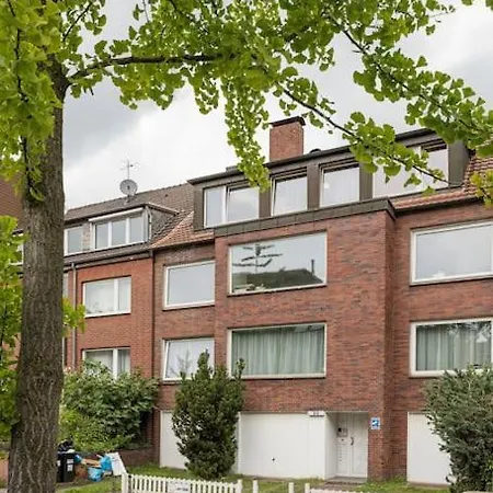 - New York In The Heart Of - Betten & Sofa - 5 Mins Station Hbf - Big Tv & Wifi -