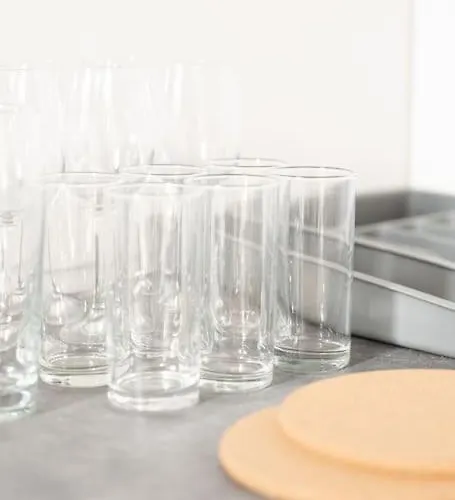 Apartment - New York In The Heart Of - Betten & Sofa - 5 Mins Station Hbf - Big Tv & Wifi - *